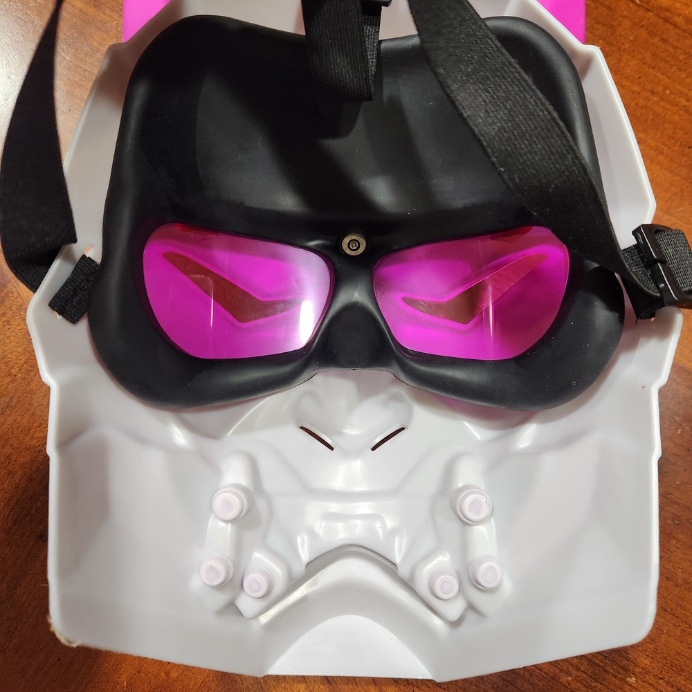 Fortnite Mask - Picture 3 of 3